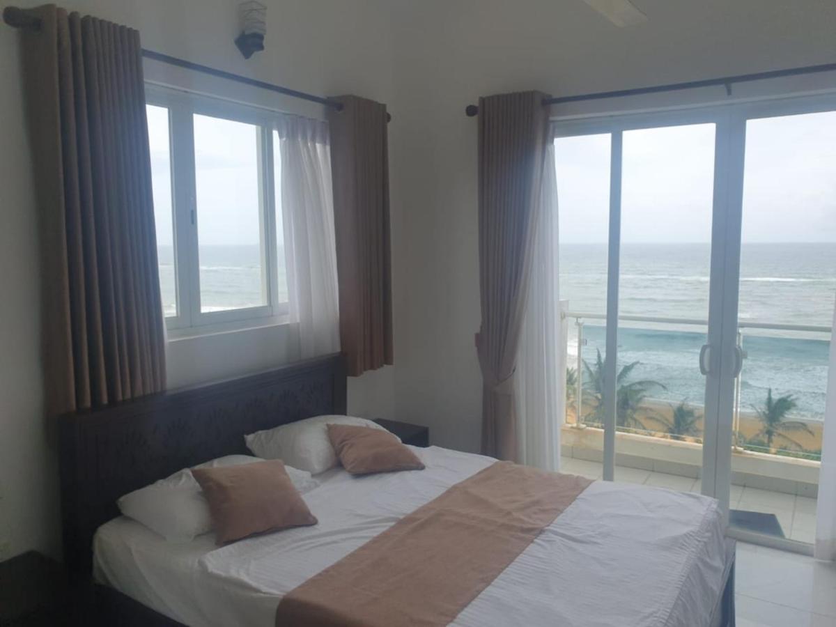 Beach Mount Apartment Дехивала-Маунт-Лавиния Экстерьер фото